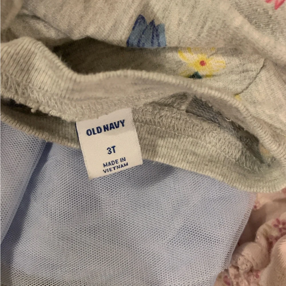 Girls 3T Clothing Old Navy Dress Tulle Skirt Shirts Flip Flops Pants